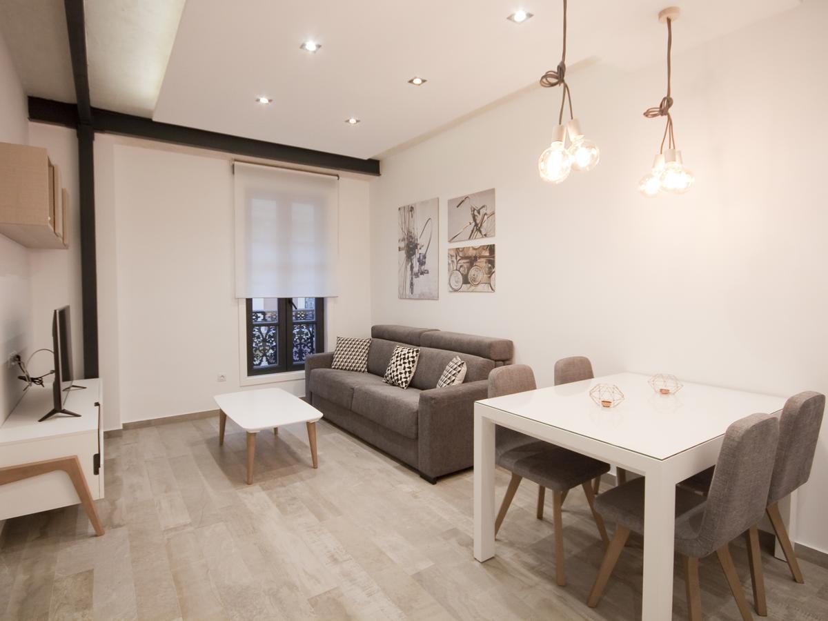 Apartamento Nuevo Y De Lujo En Puerta Del Sol Madri Exterior foto