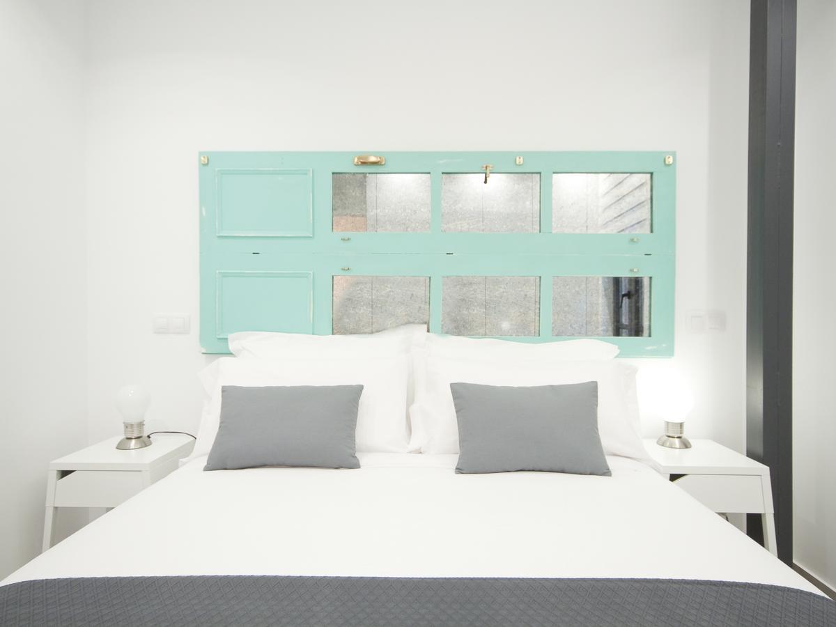 Apartamento Nuevo Y De Lujo En Puerta Del Sol Madri Exterior foto