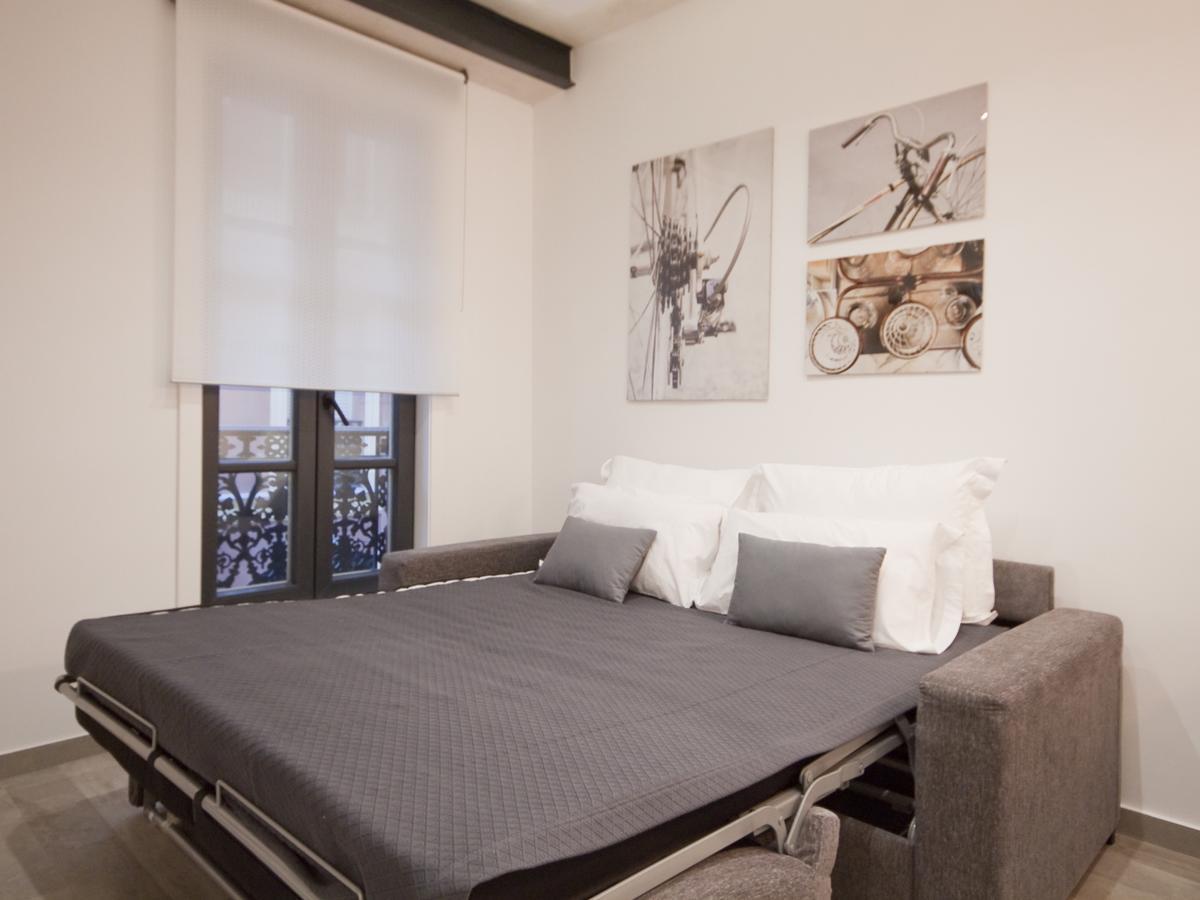 Apartamento Nuevo Y De Lujo En Puerta Del Sol Madri Exterior foto